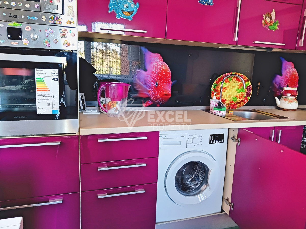 Тристаен имот с мебели, партер в района на Какао Бийч