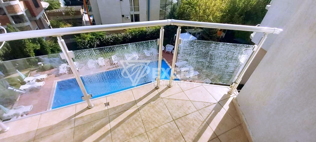 Двустаен, обзаведен имот с гледка море  -Свети Влас