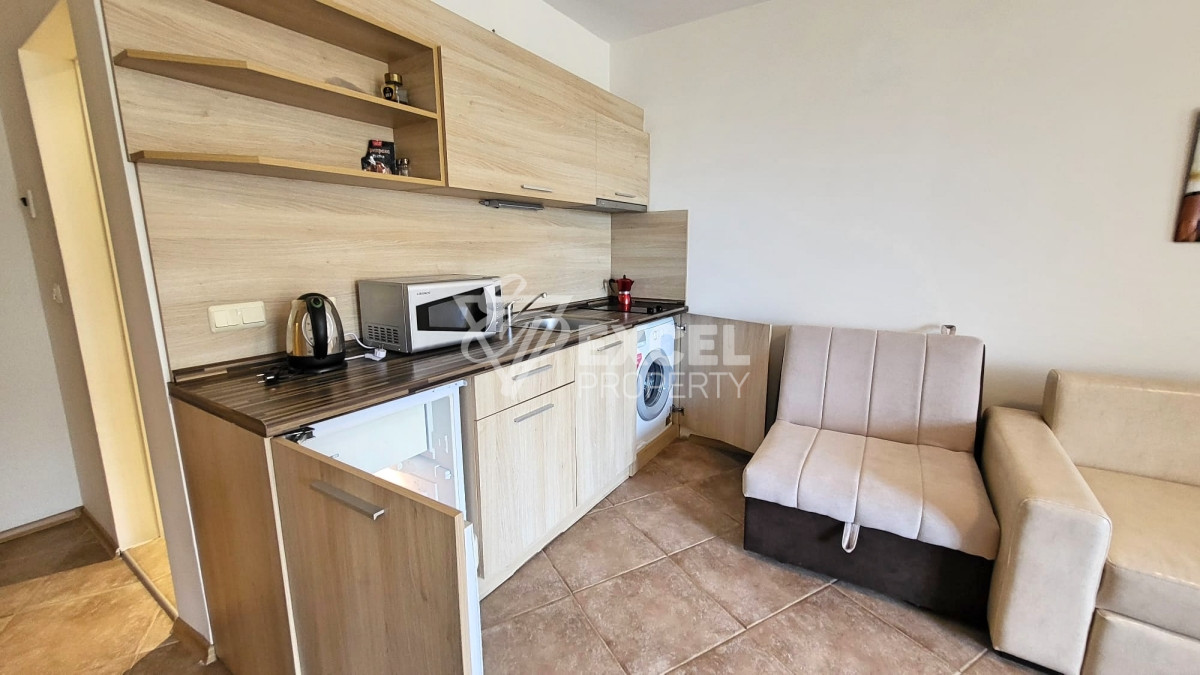 Студио на първа линия в Ахелой, подходящо за отдаване под наем