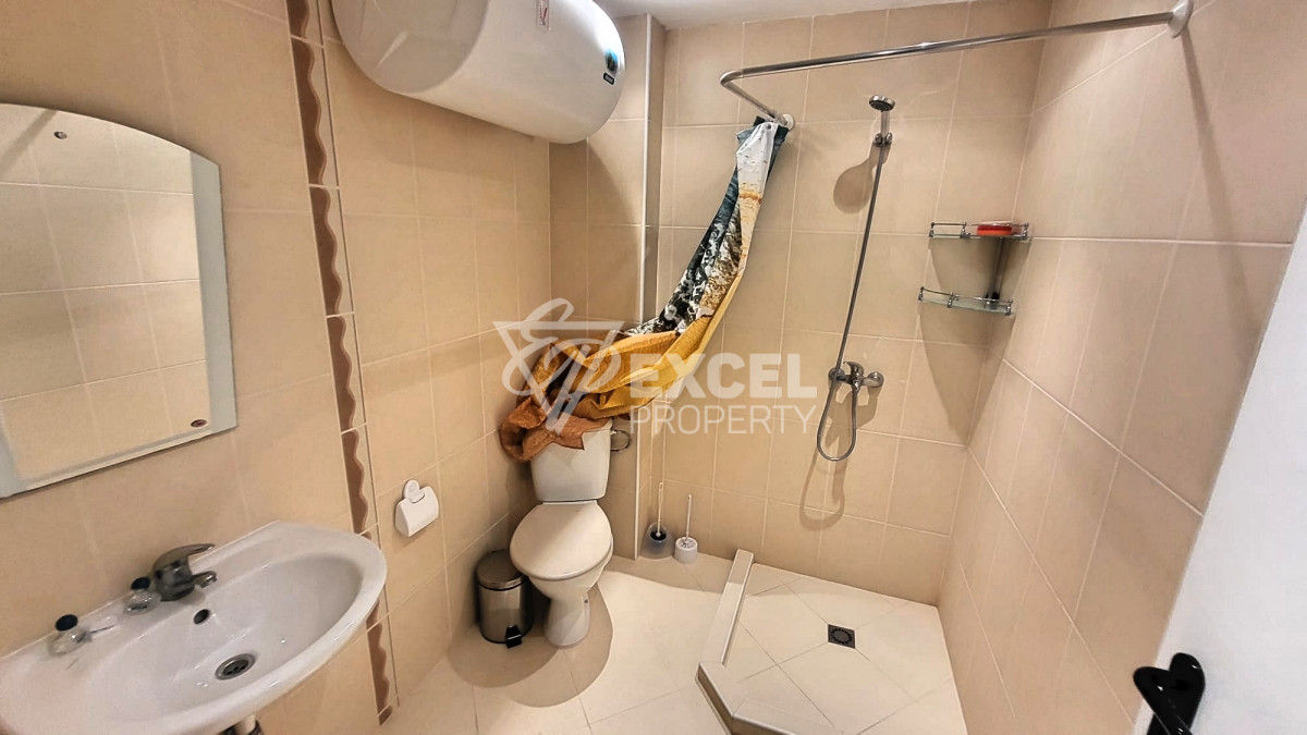 Студио на първа линия в Ахелой, подходящо за отдаване под наем