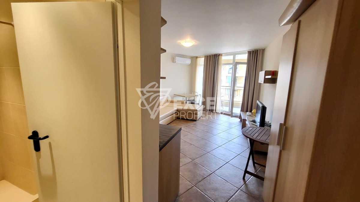 Студио на първа линия в Ахелой, подходящо за отдаване под наем