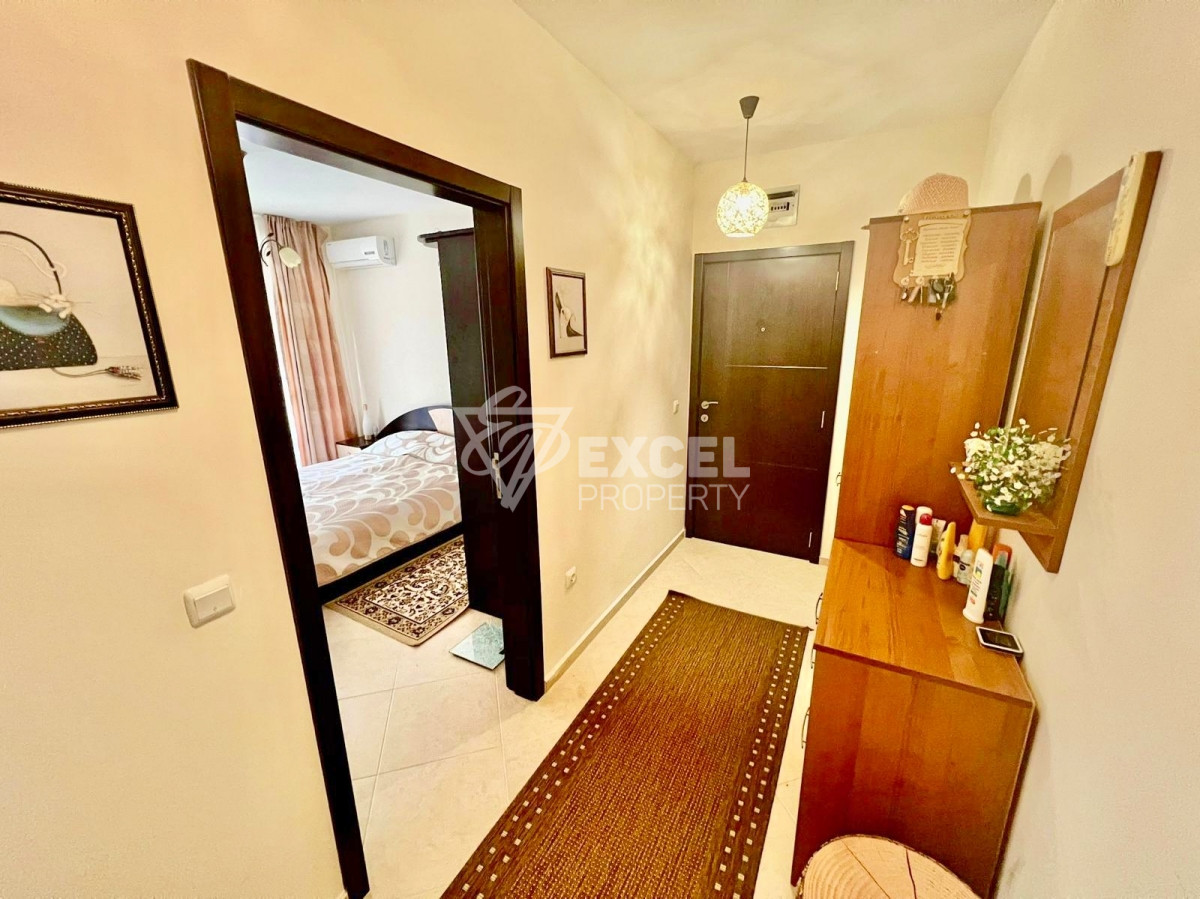 Двустаен, стилно обзаведен имот в комплекс Слънце и Море