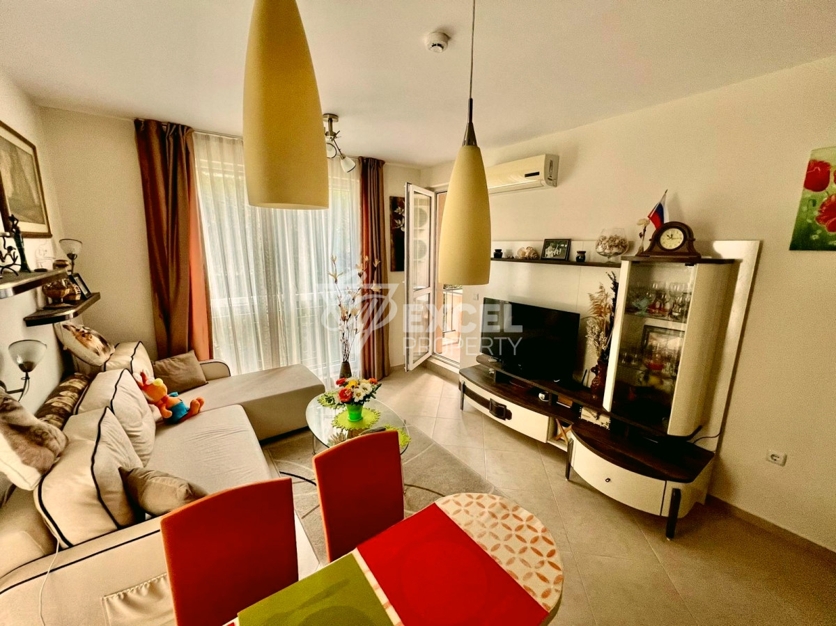 Двустаен, стилно обзаведен имот в комплекс Слънце и Море