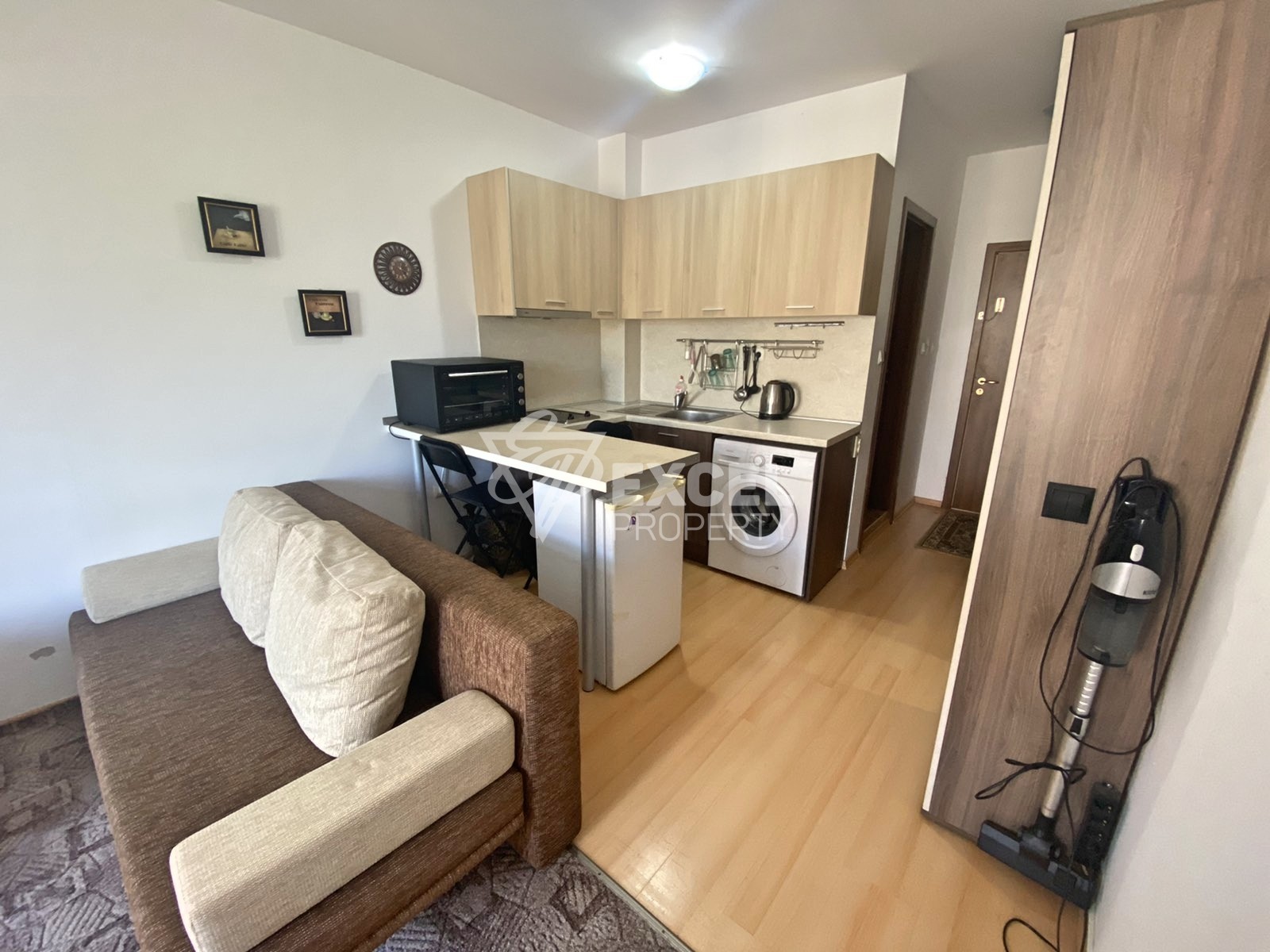 Просторно и добре мебелирано студиo на 3 км от Слънчев бряг