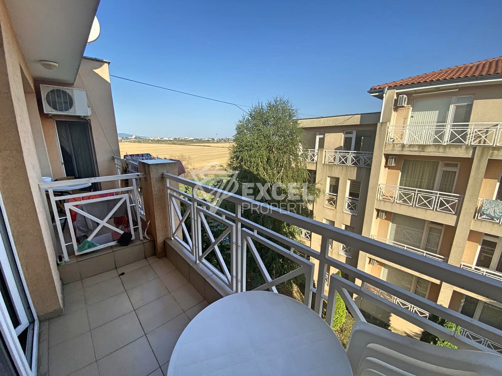 Просторно и добре мебелирано студиo на 3 км от Слънчев бряг