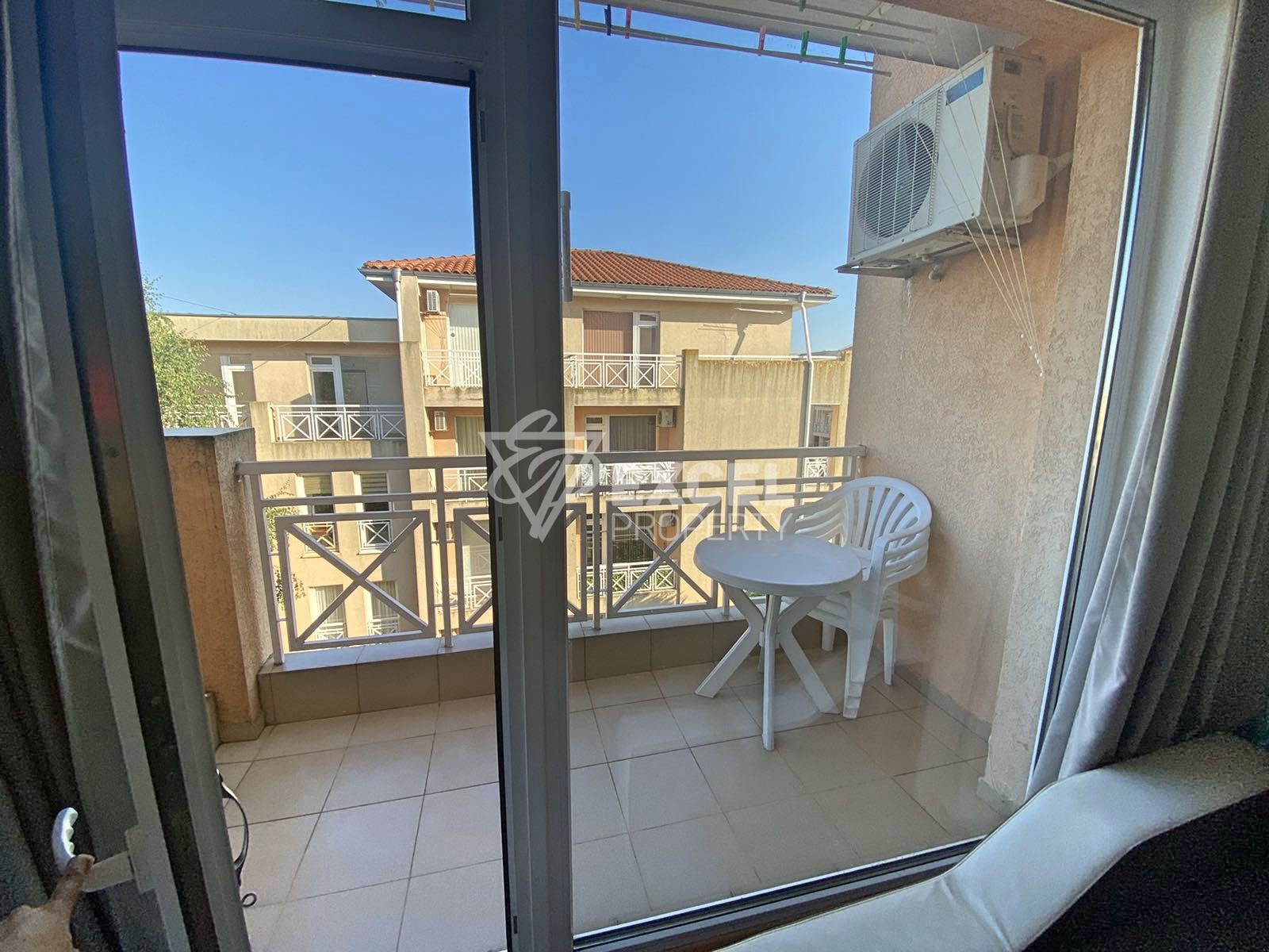 Просторно и добре мебелирано студиo на 3 км от Слънчев бряг