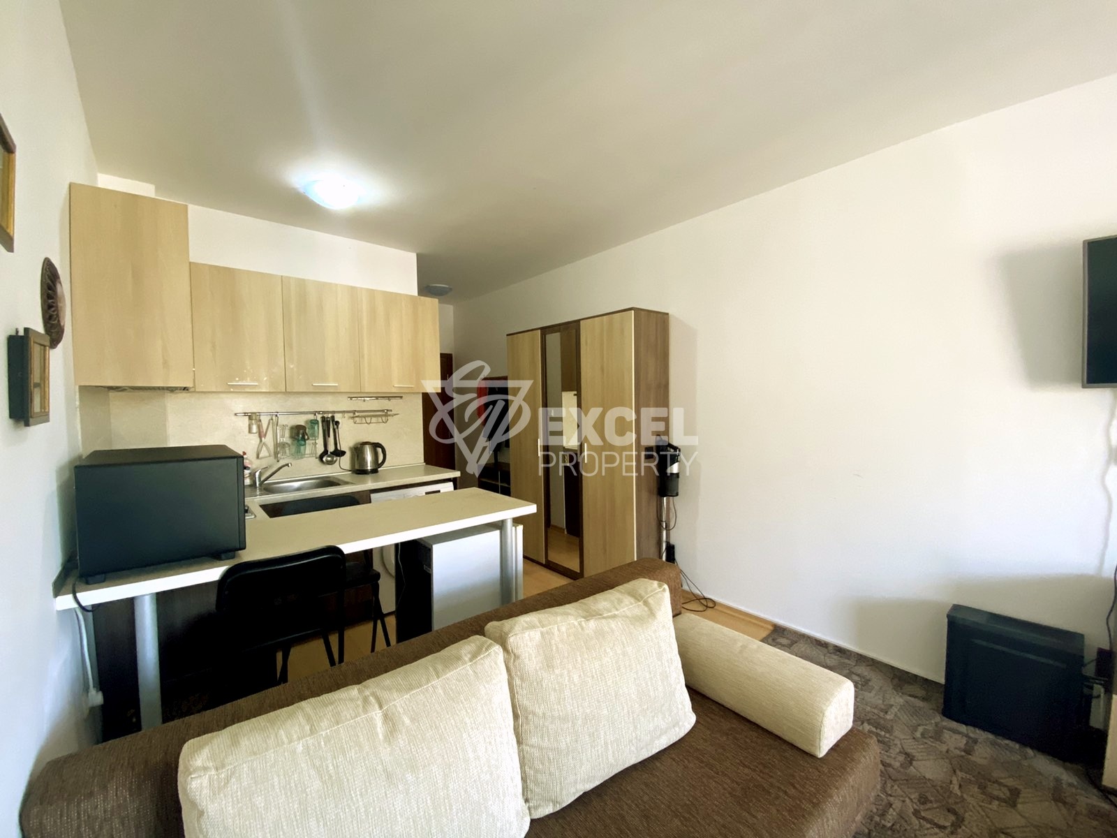 Просторно и добре мебелирано студиo на 3 км от Слънчев бряг