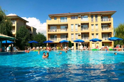 Двустаен, мебелиран имот в комплекс Сани Дей 6