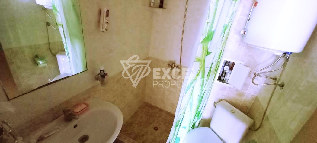 Двустаен, мебелиран имот в комплекс Сани Дей 6