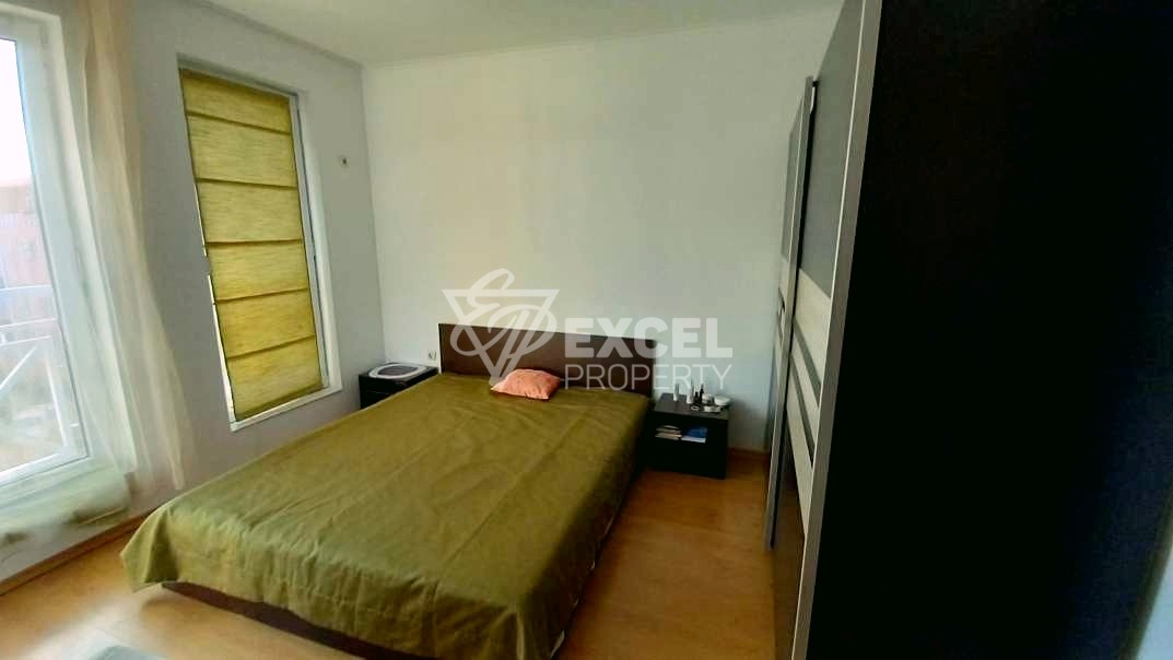 Двустаен, мебелиран имот в комплекс Сани Дей 6