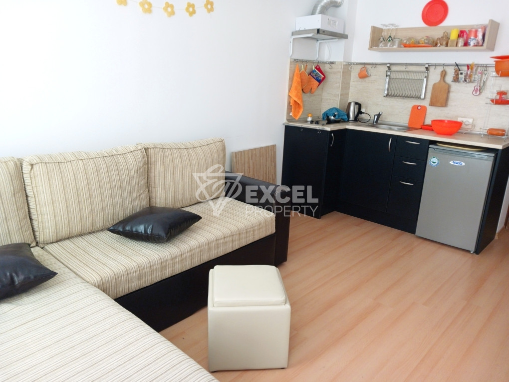 Студио с гледка към басейна Съни Дей 6