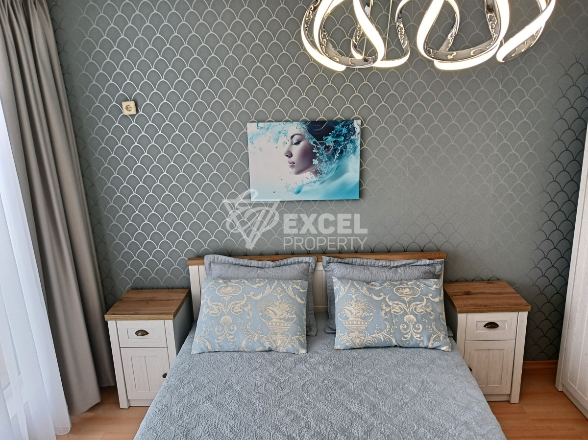 Стилен двустаен имот в комплекс Съни Дей 6