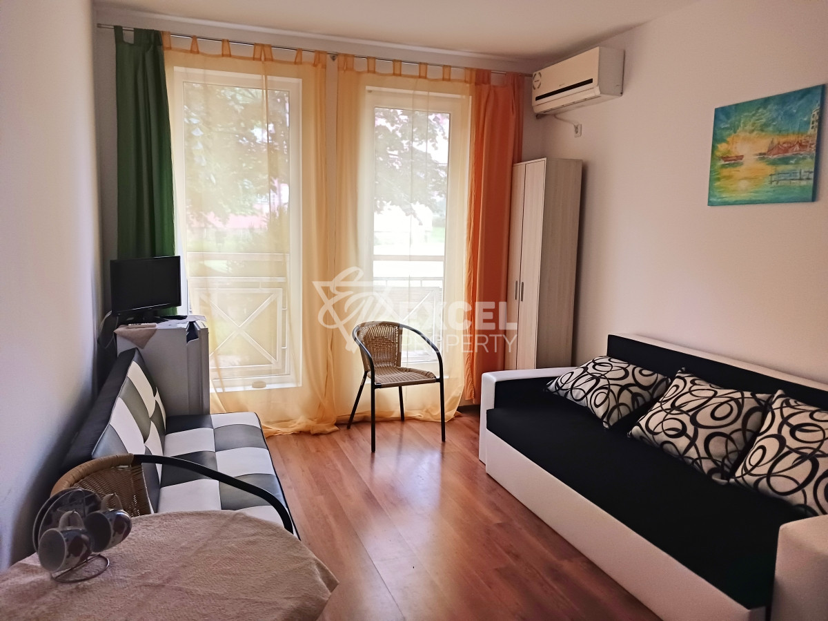 Бюджетно студио на партера- комплекс Съни Дей 6