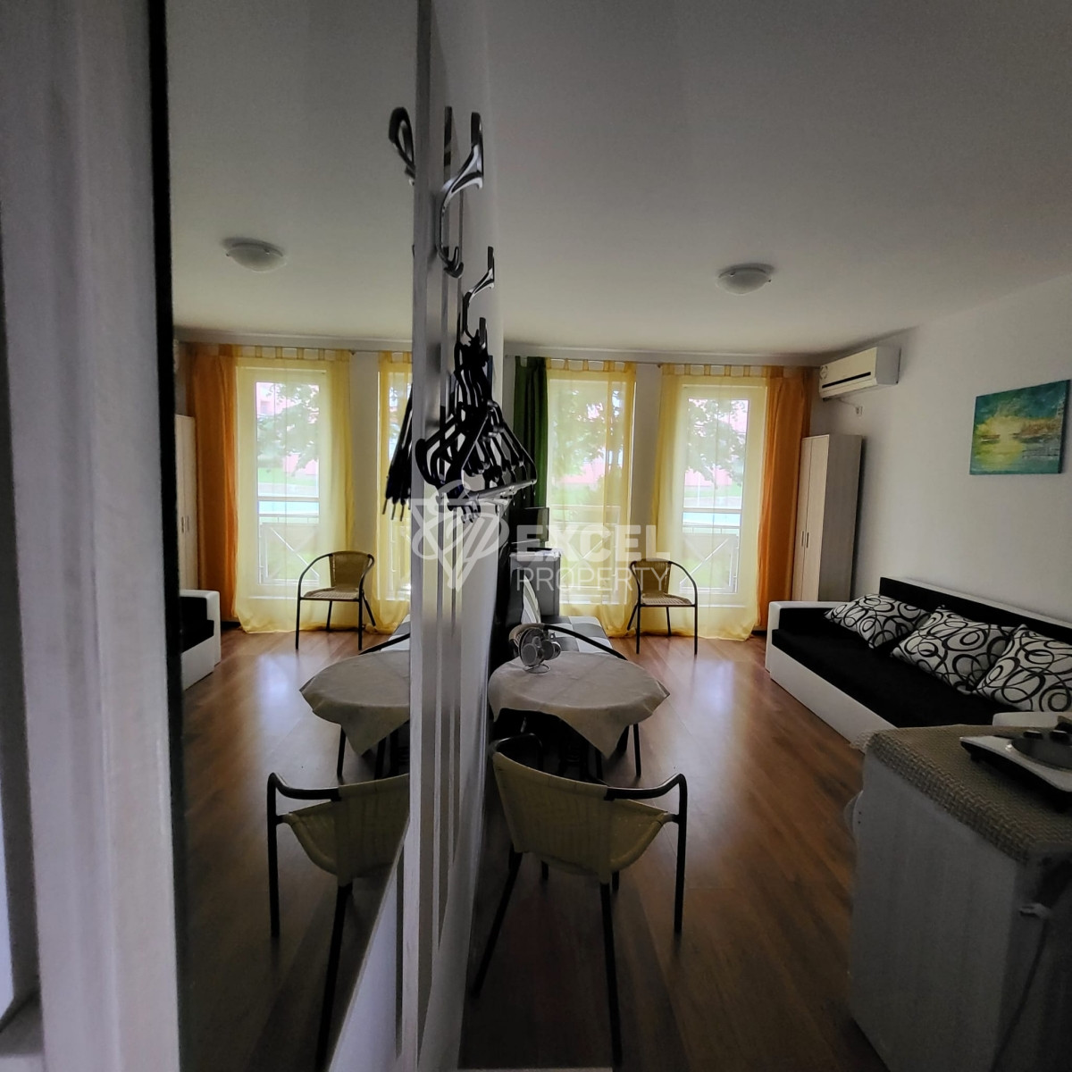 Бюджетно студио на партера- комплекс Съни Дей 6