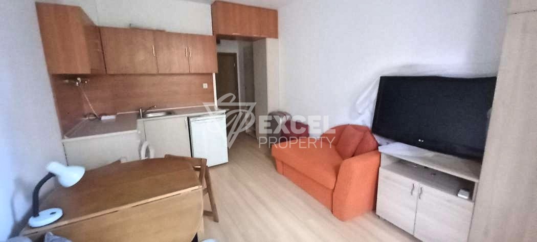 Студио  с мебели в района на Слънчев Бряг