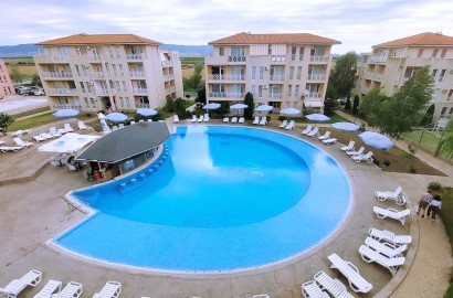 Студио  с мебели в района на Слънчев Бряг