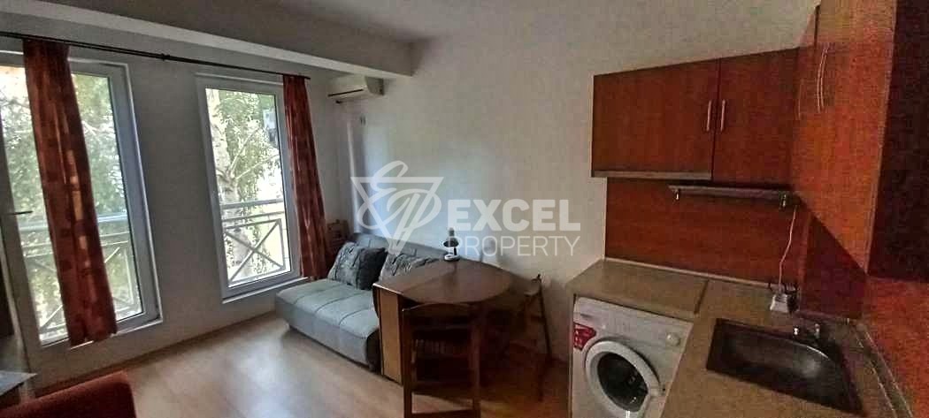 Студио  с мебели в района на Слънчев Бряг