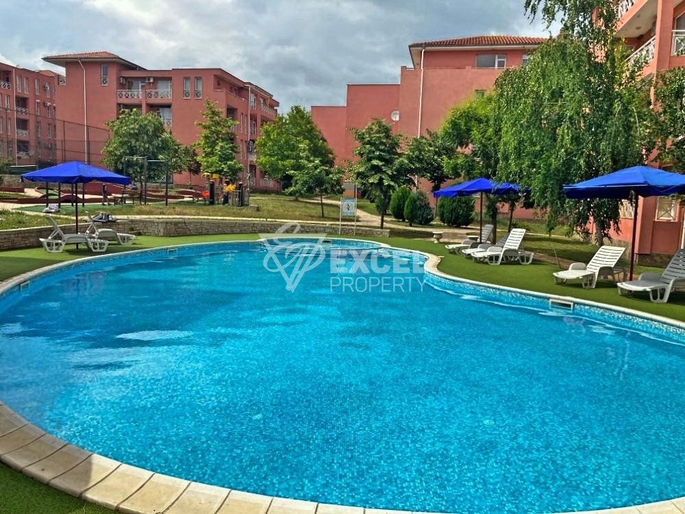 Стилен двустаен имот в комплекс Съни Дей 6