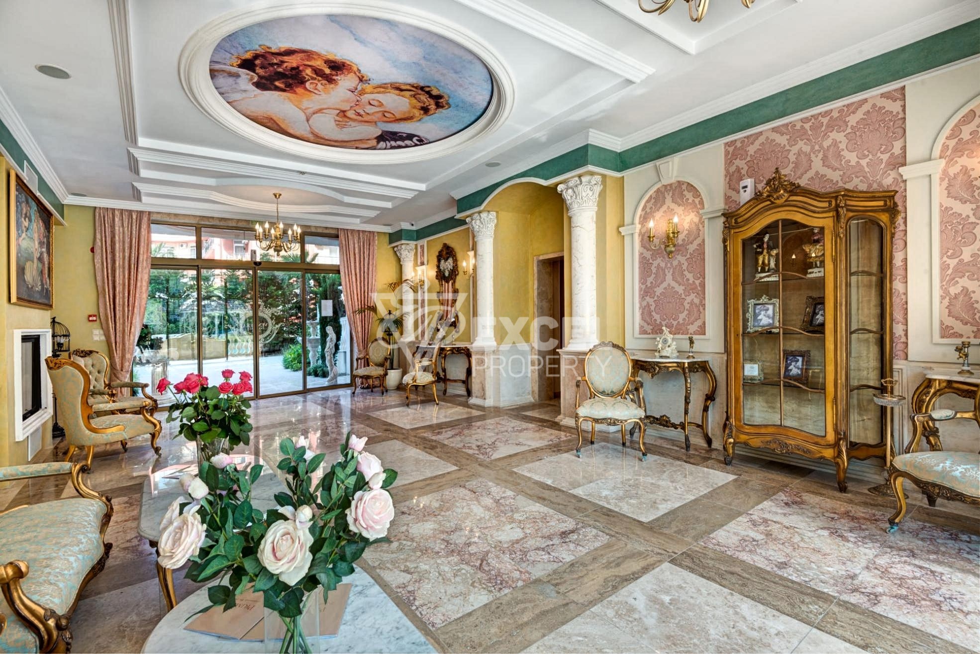 Двустаен луксозен имот в комплекс Венера Палас