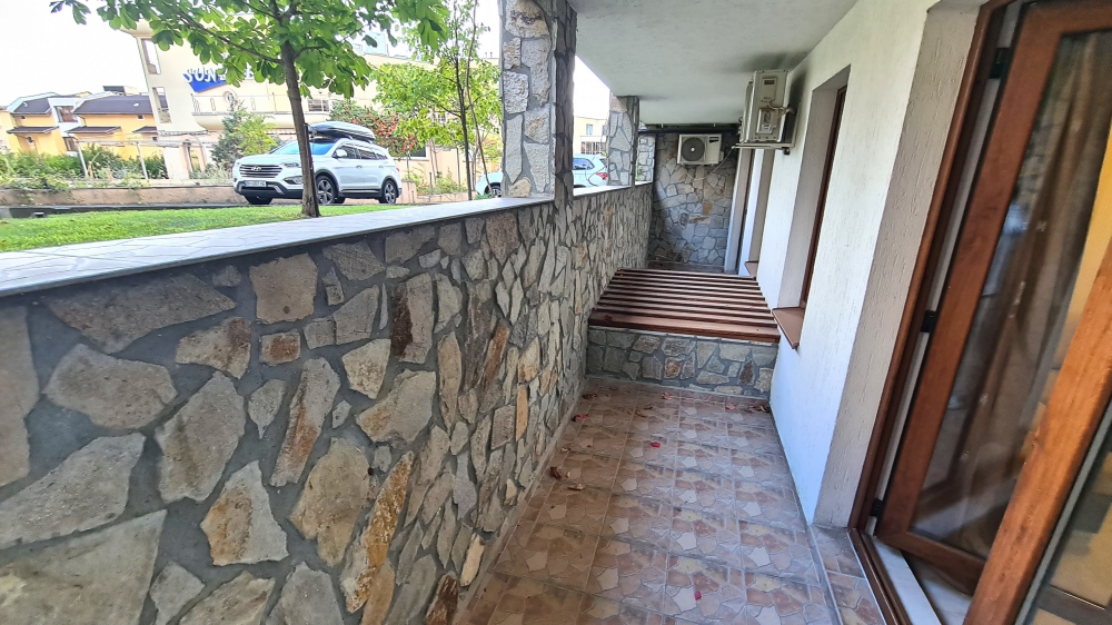 Просторно студио в комплекс Олимп, Свети Влас