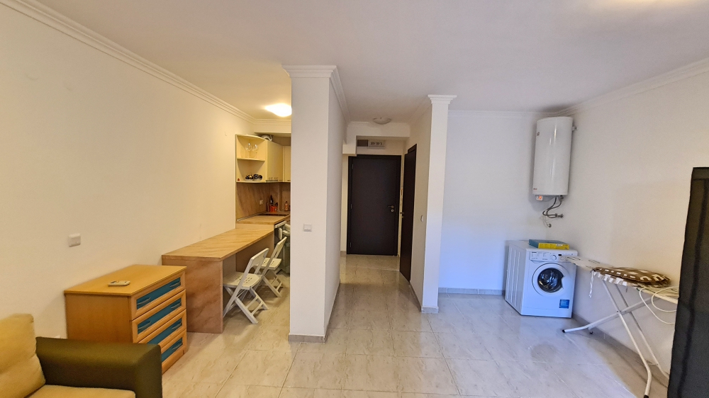 Просторно студио в комплекс Олимп, Свети Влас