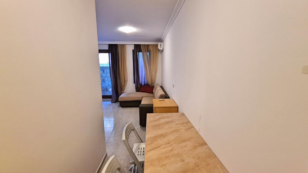 Просторно студио в комплекс Олимп, Свети Влас