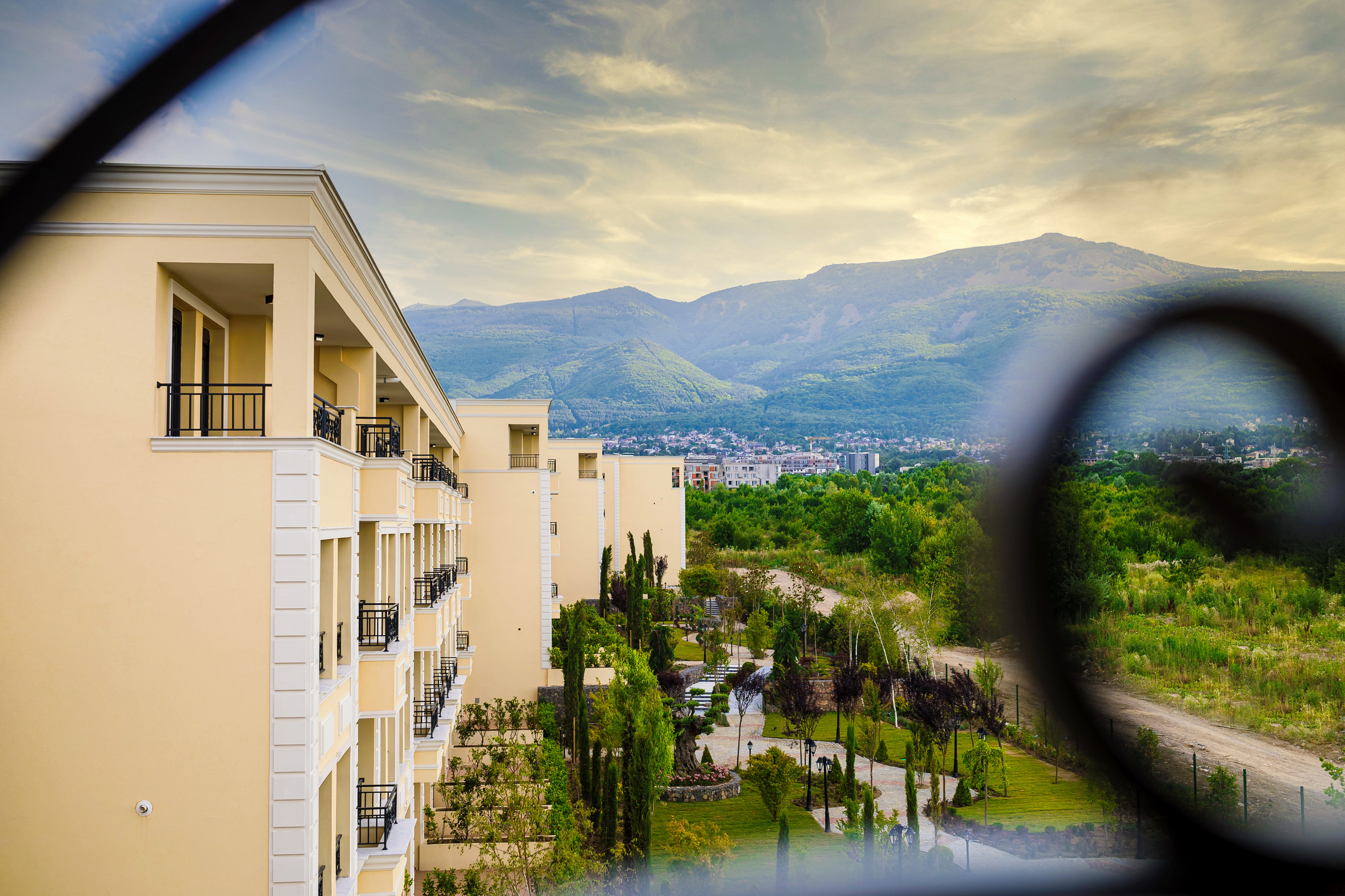 Mountain View Park - апартаменти за продажба в квартал Витоша, София