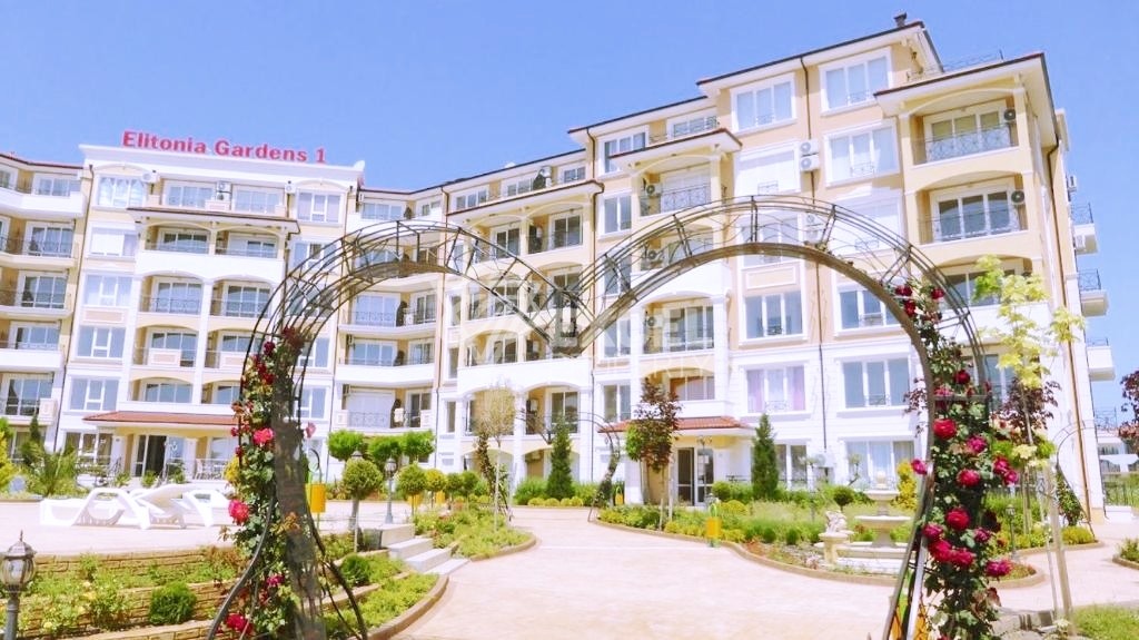 Уютно студио с мебели- Равда