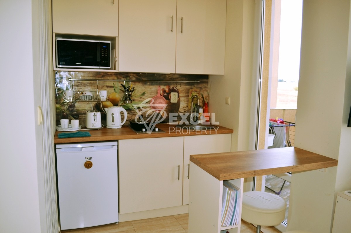 Уютно студио с мебели- Равда