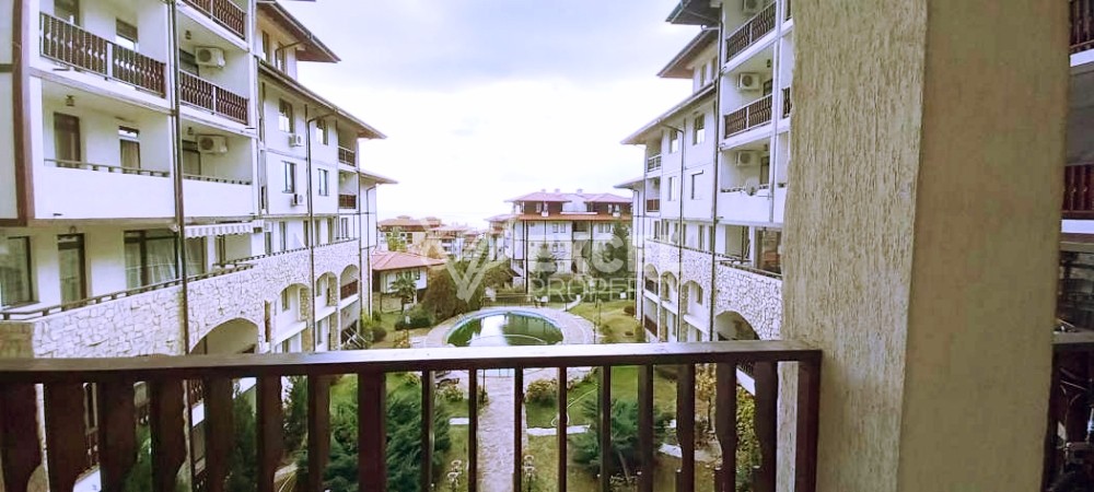 Тристаен обзавден имот-Етъра, Свети Влас