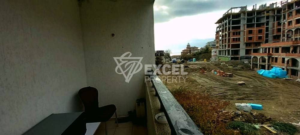 Тристаен обзавден имот-Етъра, Свети Влас