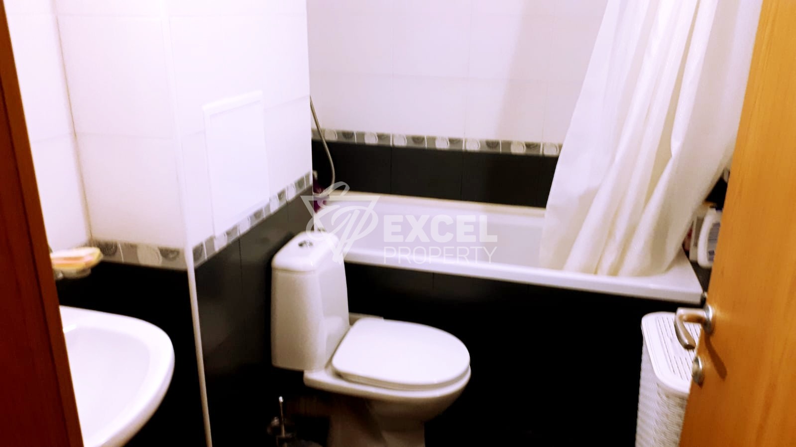 Едностаен имот в комплекс Райска Градина - Свети Влас, първа линия