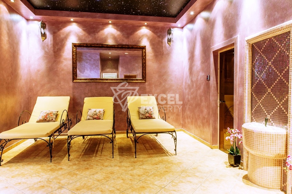 Тристаен стилен имот- в Изида Палас 2 комплекс Слънчев Бряг