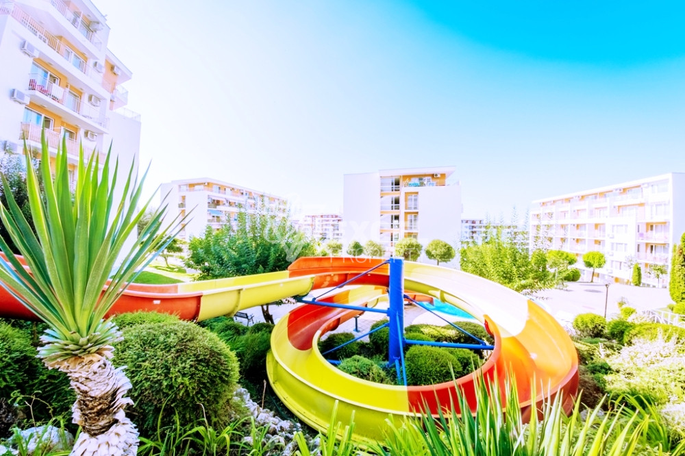 Двустаен имот в комплекс Краун Форт- курорт Свети Влас