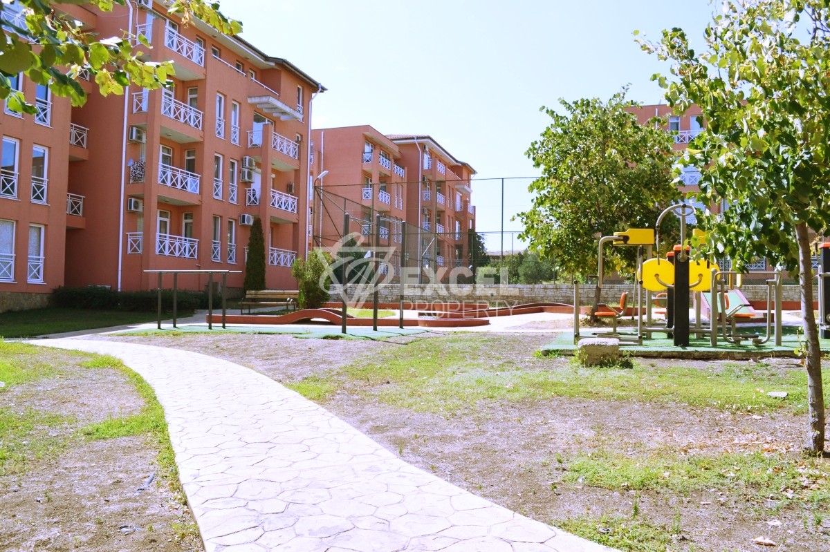 Студио с гледка басейн и тераса, Сани Дъй 6