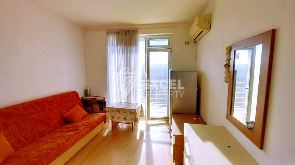 Бюджетно студио за мебели комплекс Сaни Дей 5