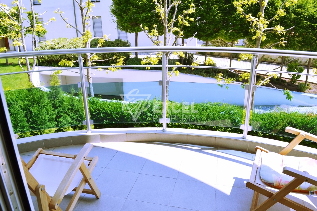 Тристаен имот в Равда-комплекс Оазис, частично гледка море